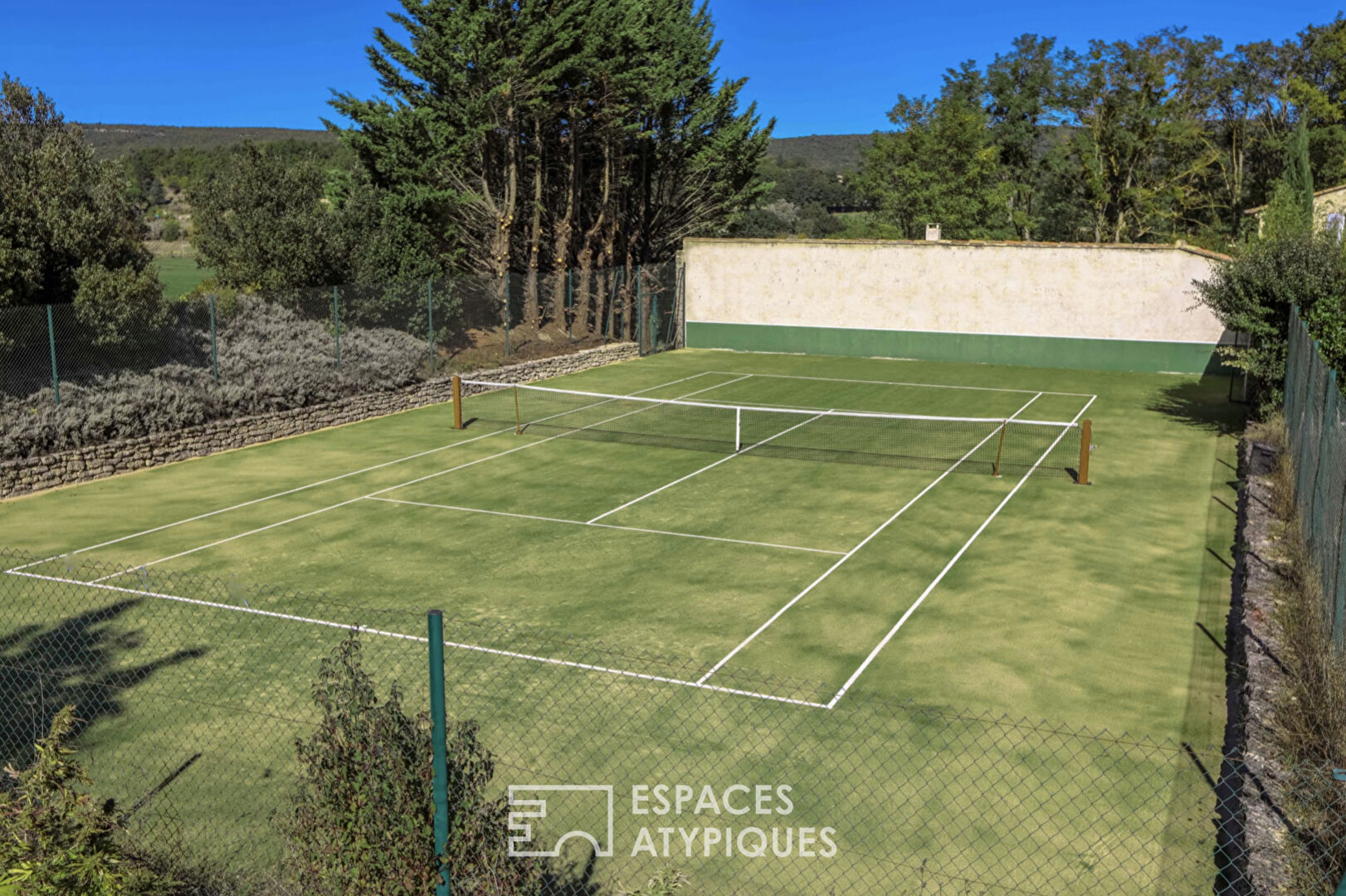 Stone bastide with tennis court