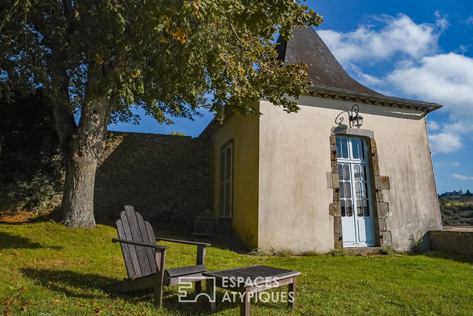 Maison et son parc naturel