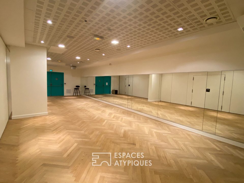 75016 PARIS - Les espaces de la danse - Réf. 2022