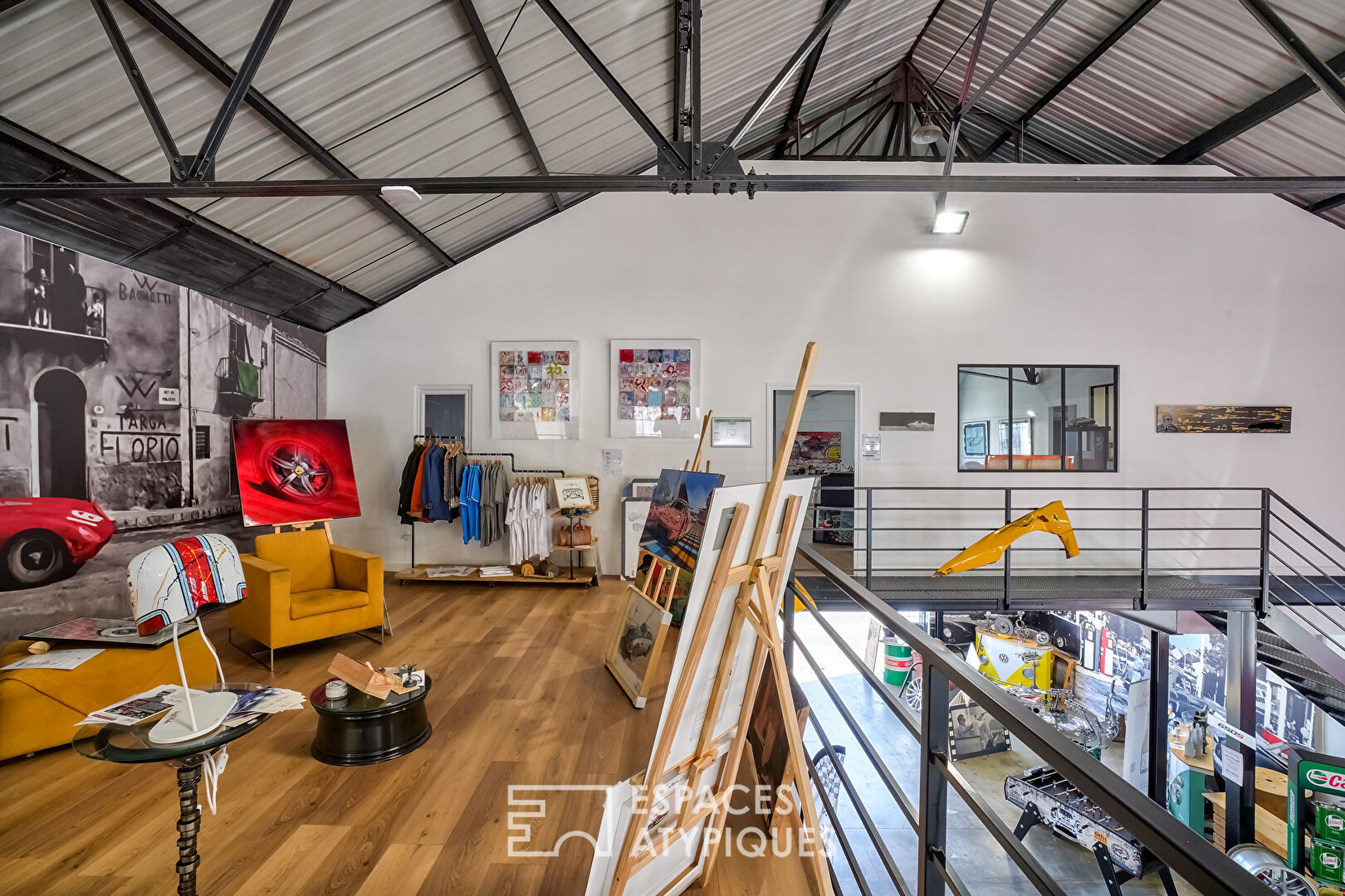Garage Automobile au style industriel