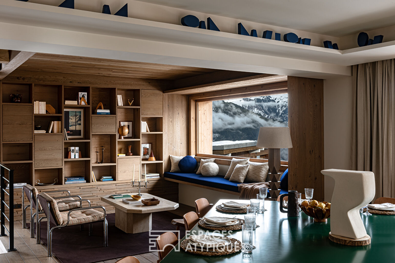 Exceptional designer contemporary chalet