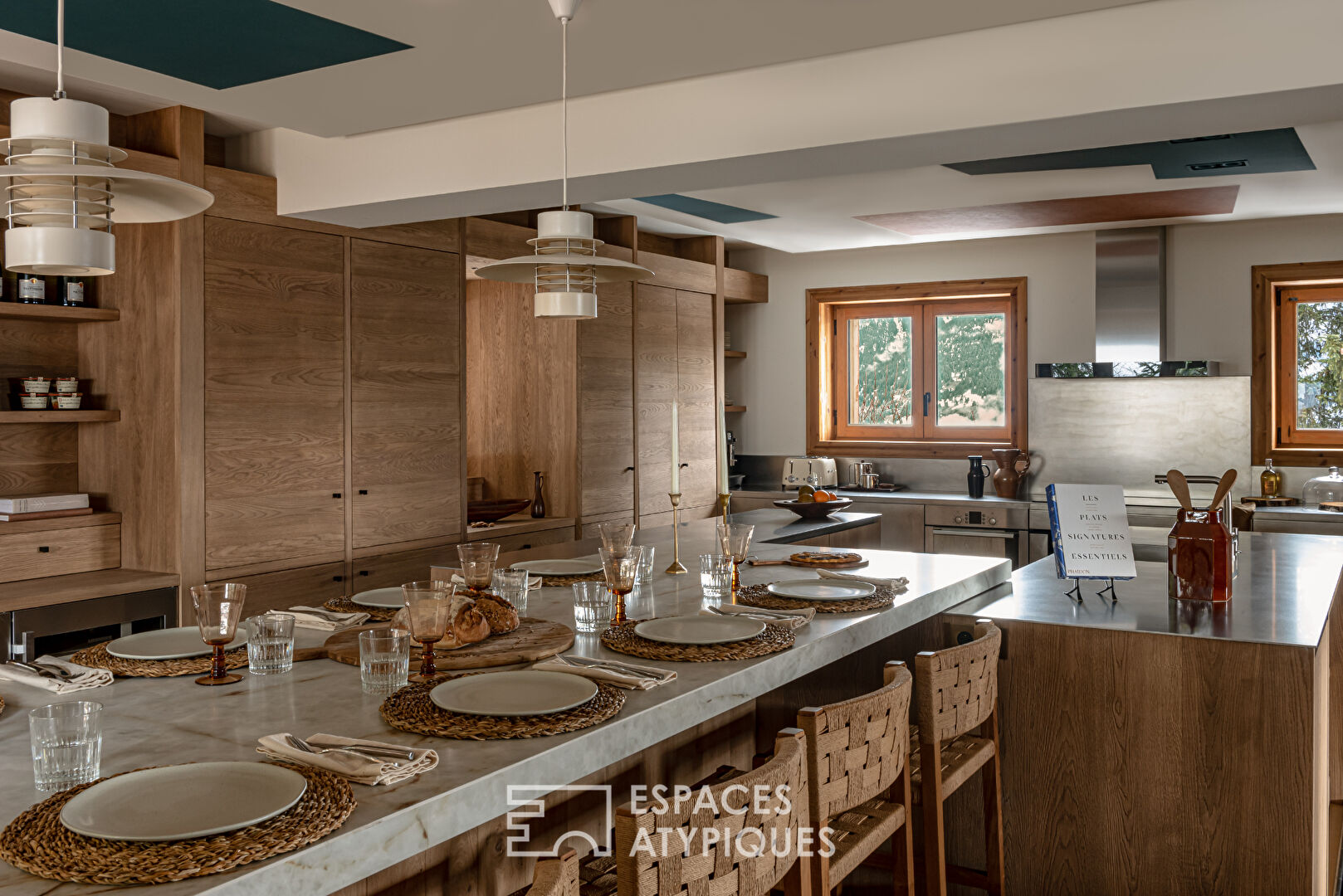 Exceptional designer contemporary chalet