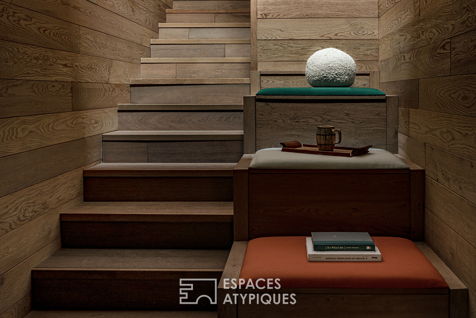 Exceptional designer contemporary chalet
