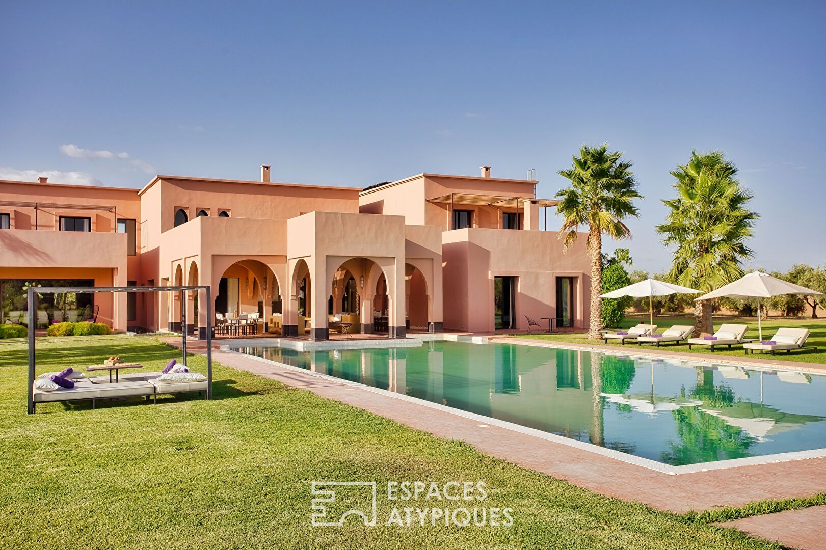 Villa luxueuse style arabo-andalou