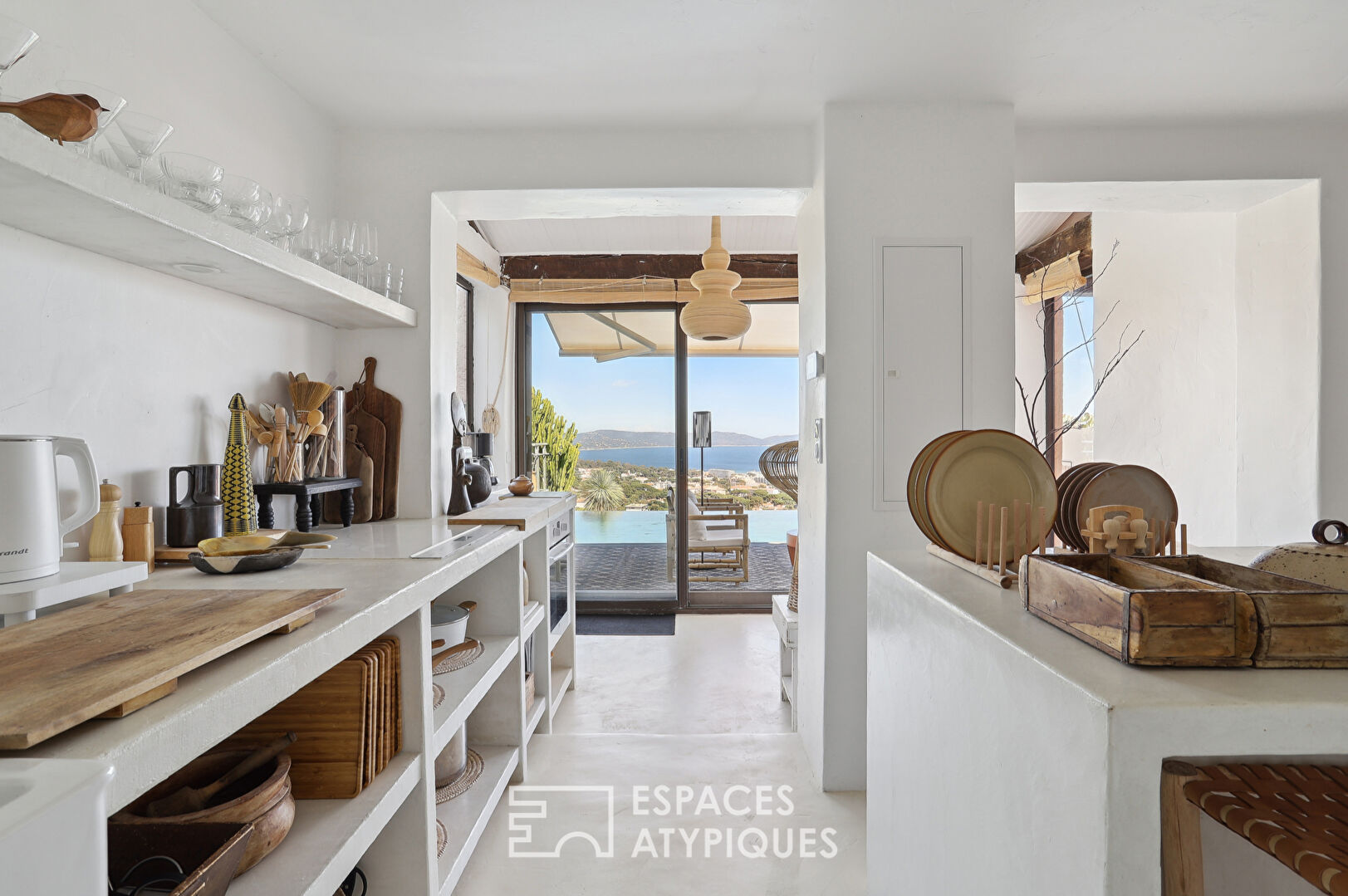 Ethnic house with sea view swimming pool