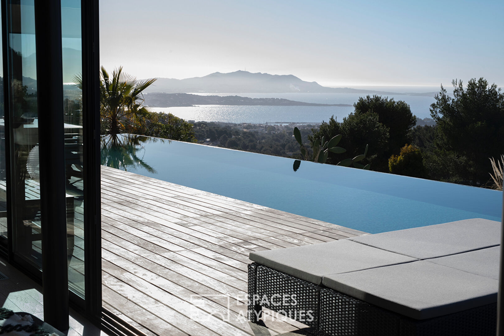 Bohemian chic bories villa with sea view swimming pool