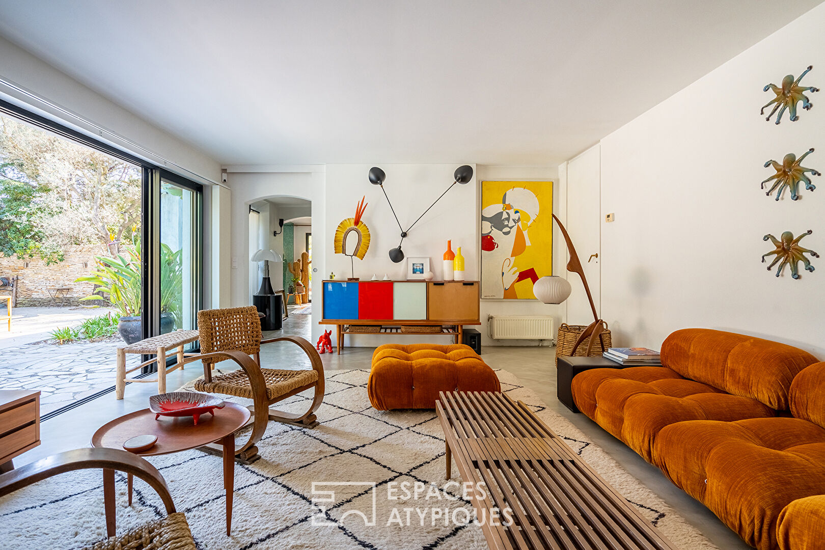 Polpo Californian house with swimming pool