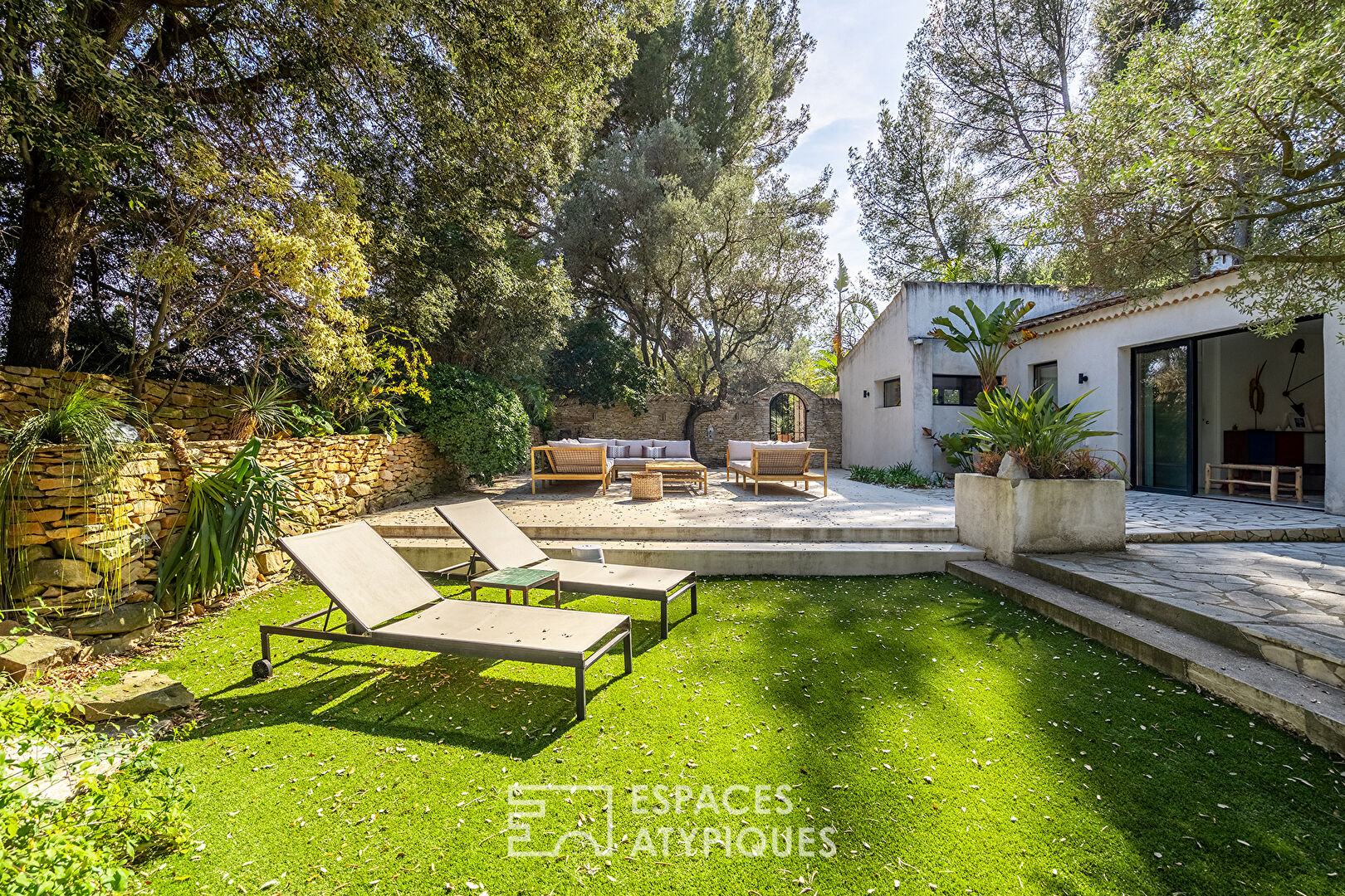 Polpo Californian house with swimming pool