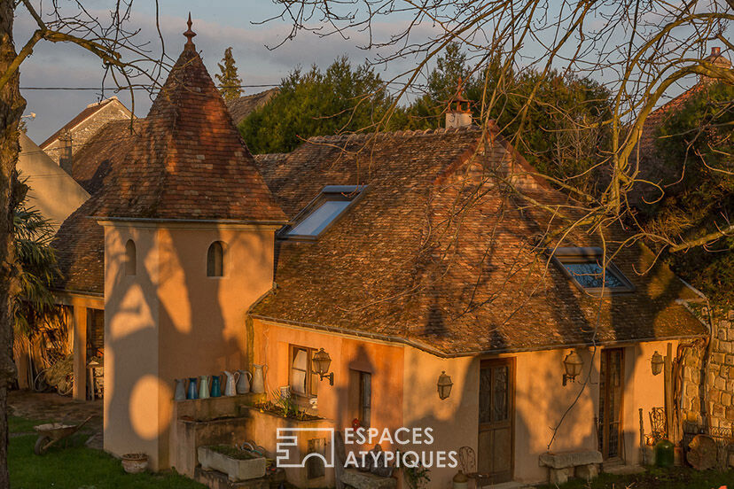 Maison du 19ème et son jardin atypique