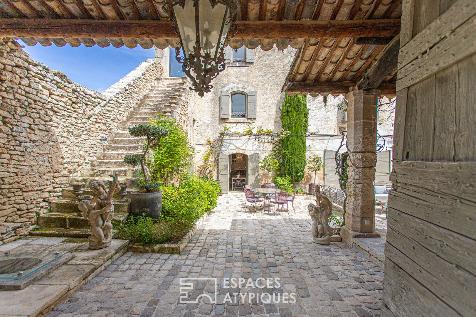 Provencal stone farmhouse idyllic estate