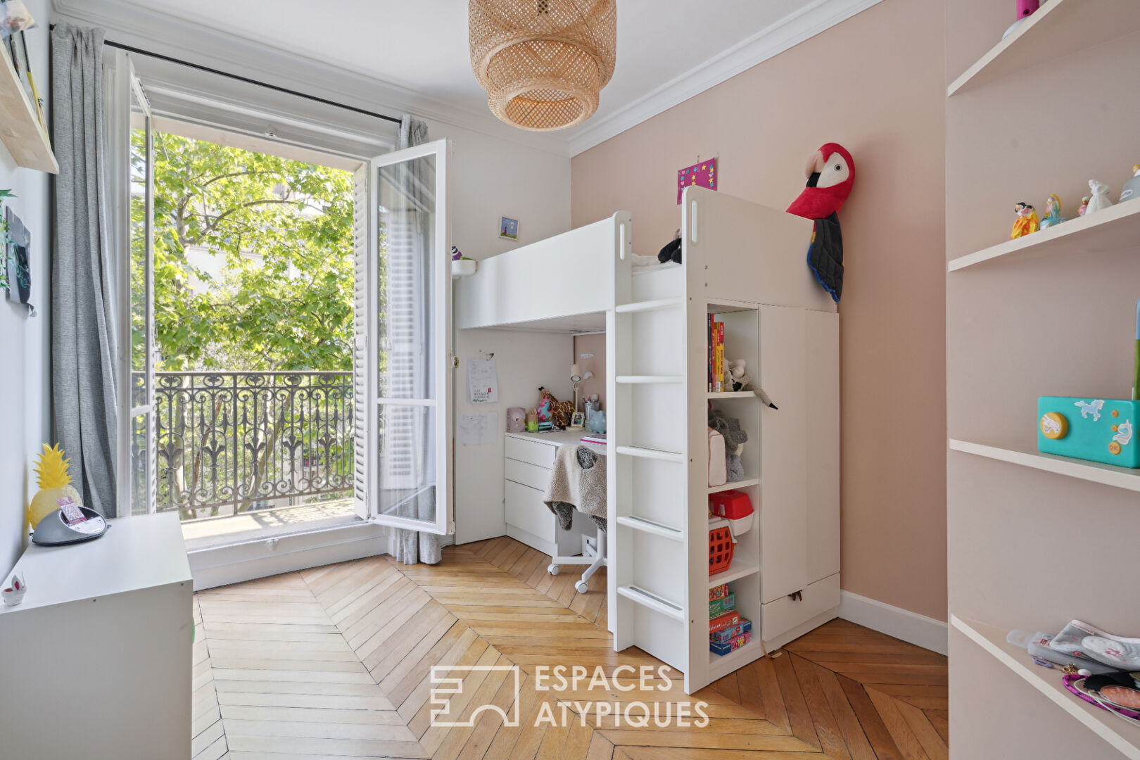 Appartement haussmannien parisien