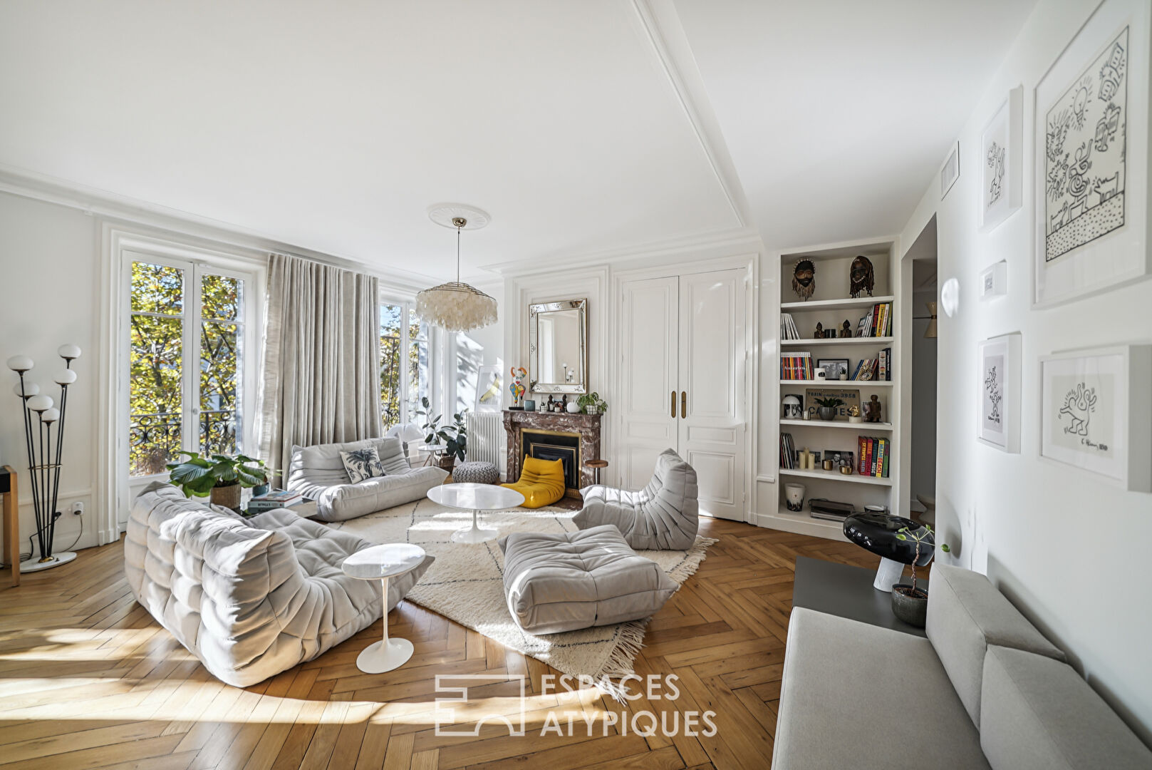 Appartement haussmannien design et contemporain